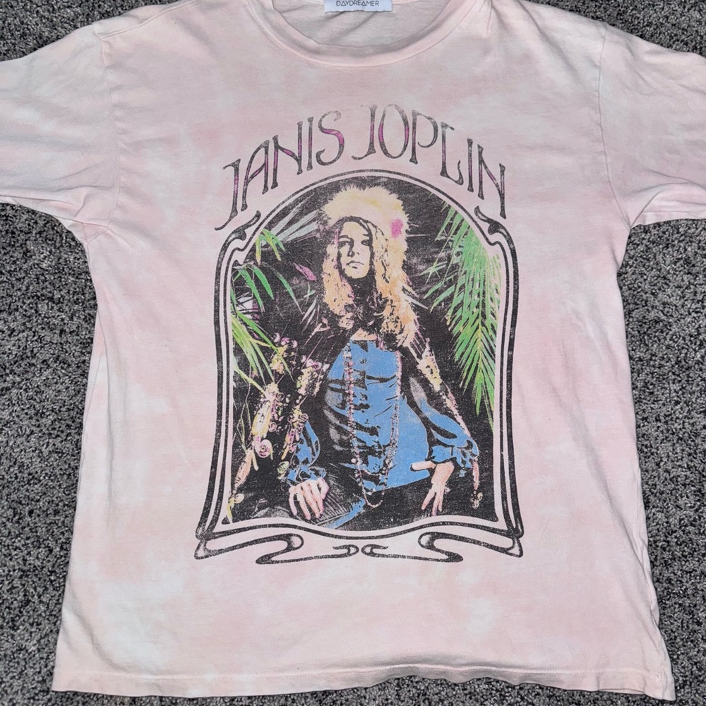 Daydreamer Pink Graphic Tee